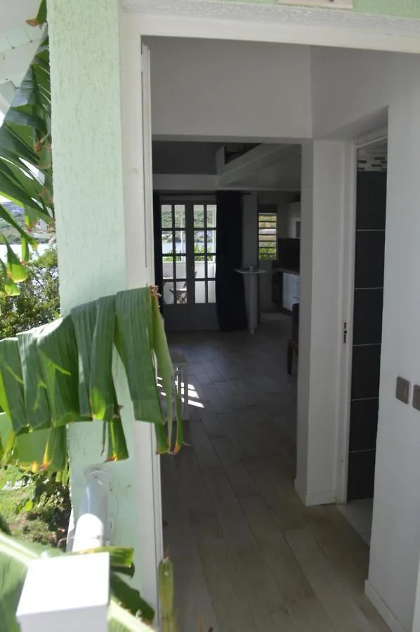 Apartment Lost In Paradise Cul de Sac