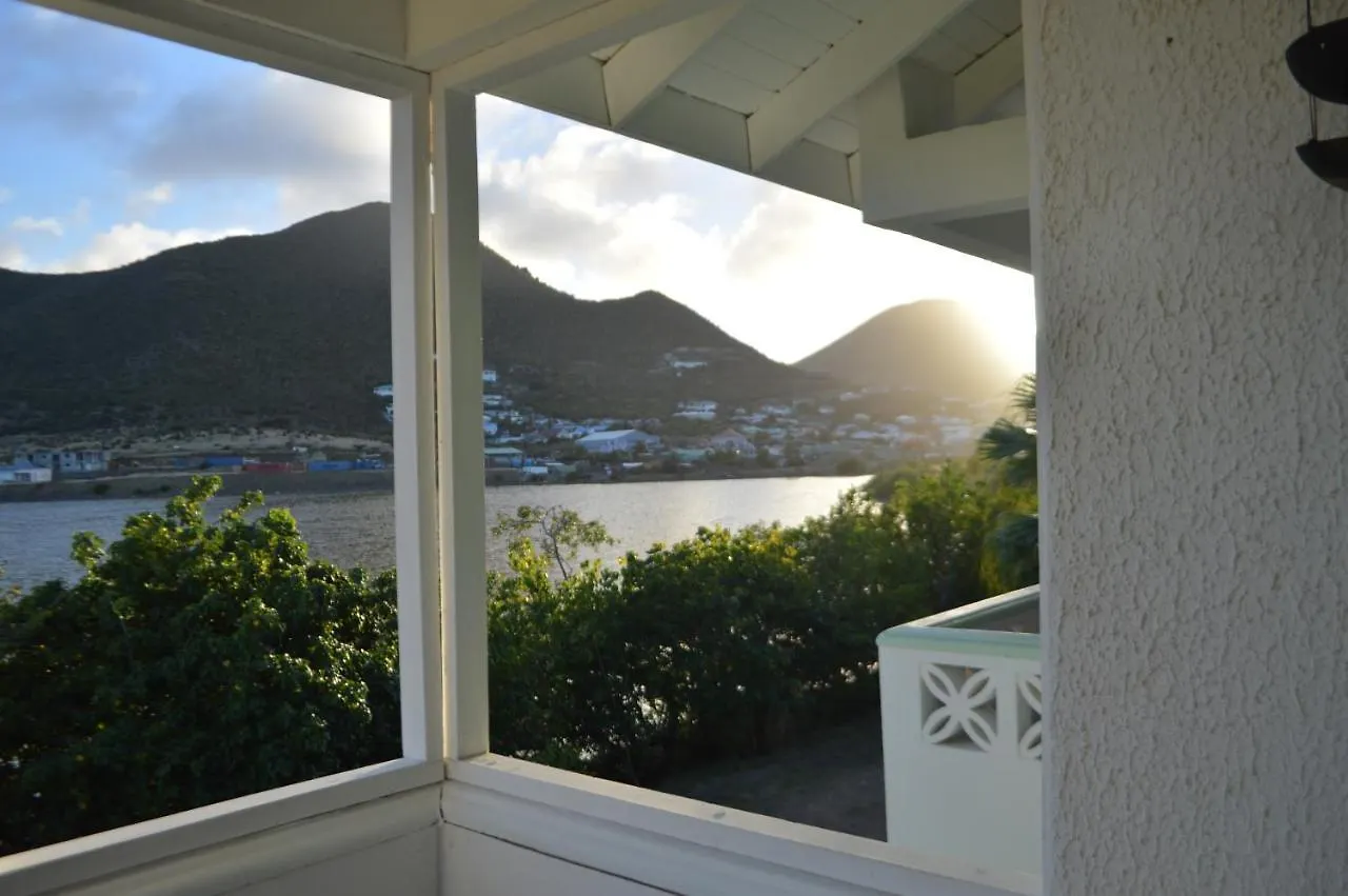 Apartment Lost In Paradise Cul de Sac